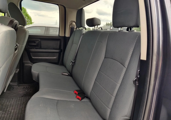 Dodge RAM cena 94500 przebieg: 144000, rok produkcji 2016 z Ostrołęka małe 407